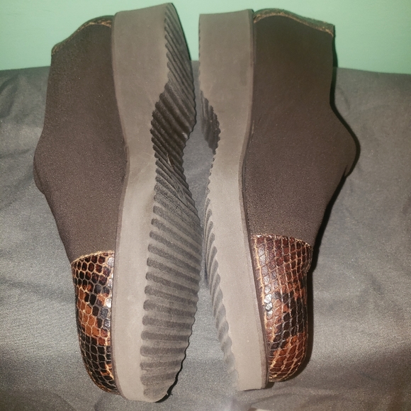 Donald j pliner womans shoe size 7.5 - Picture 10 of 12